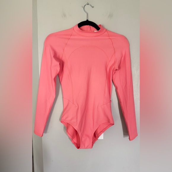 Lululemon Long Sleeve Zip Back -Paddle Suit Medium Bum Coverage - Picture 3 of 5